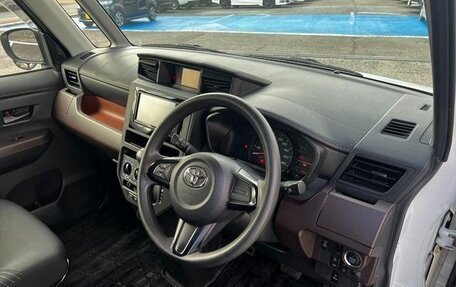 Toyota Tank I, 2017 год, 865 005 рублей, 9 фотография