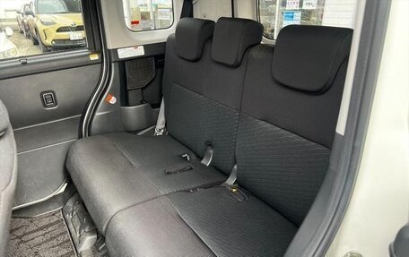 Toyota Tank I, 2017 год, 865 005 рублей, 13 фотография