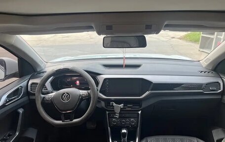 Volkswagen T-Cross I, 2021 год, 1 680 007 рублей, 8 фотография