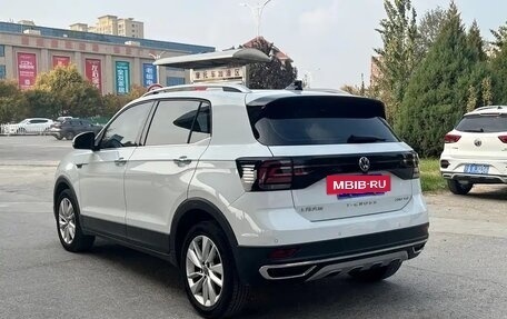 Volkswagen T-Cross I, 2021 год, 1 680 007 рублей, 6 фотография