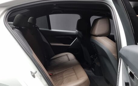 BMW 5 серия, 2024 год, 5 900 005 рублей, 12 фотография