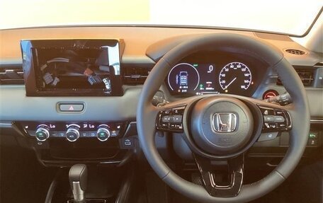 Honda Vezel, 2025 год, 2 250 005 рублей, 6 фотография