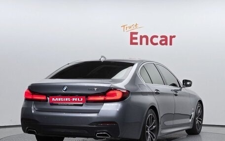 BMW 5 серия, 2022 год, 4 850 005 рублей, 2 фотография