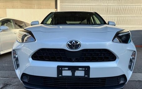 Toyota Yaris Cross, 2022 год, 1 961 149 рублей, 3 фотография