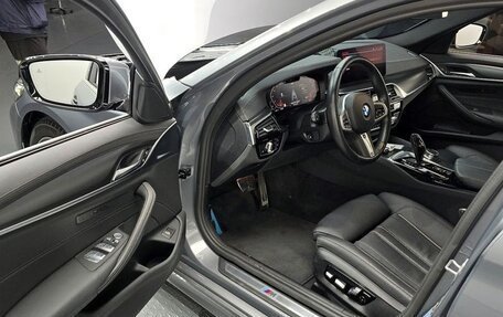 BMW 5 серия, 2022 год, 4 850 005 рублей, 6 фотография