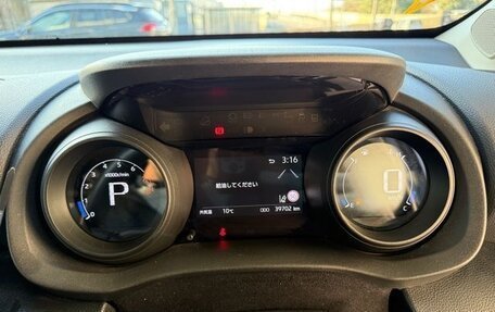 Toyota Yaris Cross, 2022 год, 1 961 149 рублей, 24 фотография