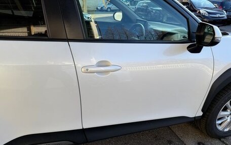 Toyota Yaris Cross, 2022 год, 1 961 149 рублей, 38 фотография