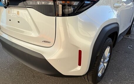 Toyota Yaris Cross, 2022 год, 1 961 149 рублей, 31 фотография