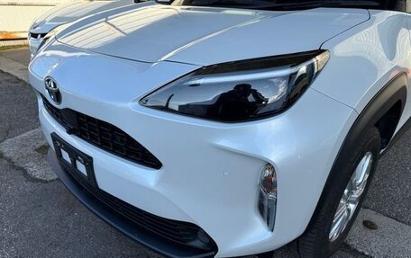 Toyota Yaris Cross, 2022 год, 1 961 149 рублей, 32 фотография