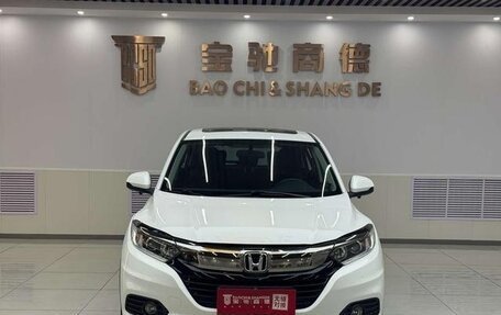 Honda Vezel, 2022 год, 1 470 000 рублей, 2 фотография