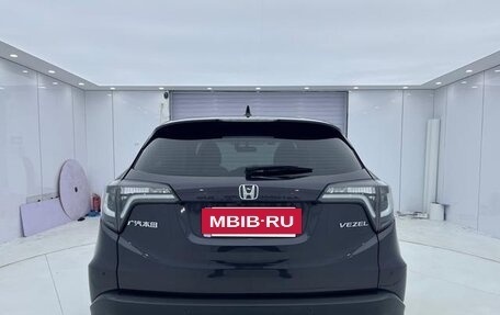 Honda Vezel, 2022 год, 1 450 000 рублей, 5 фотография