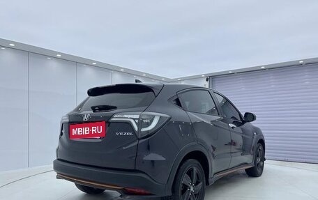 Honda Vezel, 2022 год, 1 450 000 рублей, 4 фотография