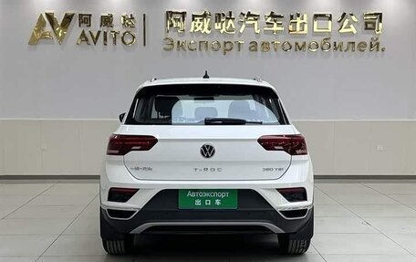 Volkswagen T-Roc I, 2021 год, 1 610 277 рублей, 5 фотография