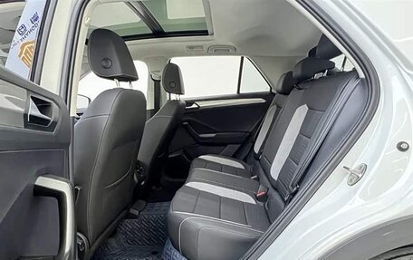 Volkswagen T-Roc I, 2021 год, 1 610 277 рублей, 8 фотография