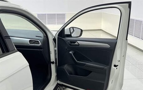 Volkswagen T-Roc I, 2021 год, 1 610 277 рублей, 19 фотография