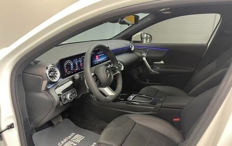 Mercedes-Benz A-Класс, 2023 год, 1 790 000 рублей, 6 фотография