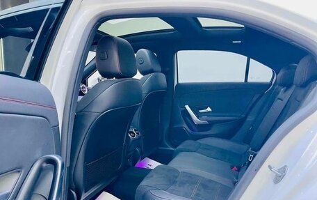 Mercedes-Benz A-Класс, 2023 год, 1 820 000 рублей, 6 фотография