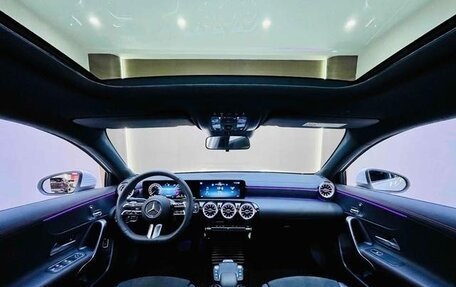 Mercedes-Benz A-Класс, 2023 год, 1 820 000 рублей, 5 фотография