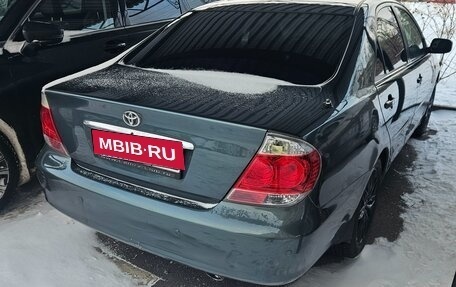 Toyota Camry V40, 2005 год, 850 000 рублей, 3 фотография