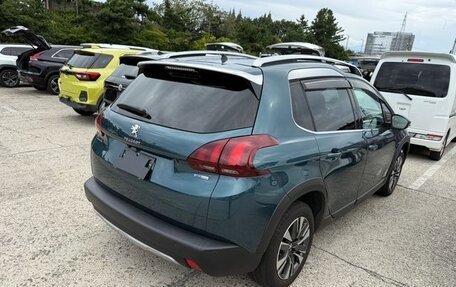 Peugeot 2008 II, 2017 год, 882 748 рублей, 8 фотография