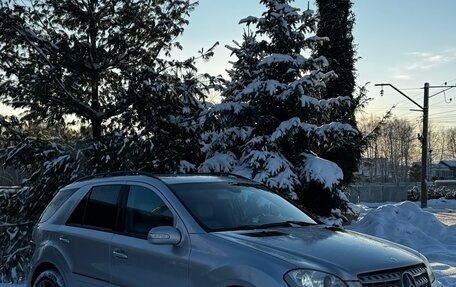 Mercedes-Benz M-Класс, 2005 год, 1 фотография