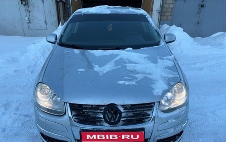 Volkswagen Jetta VI, 2010 год, 670 000 рублей, 1 фотография