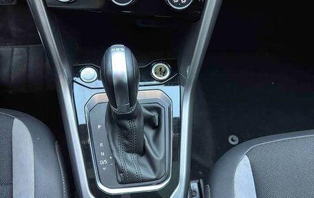 Volkswagen T-Roc I, 2022 год, 1 626 277 рублей, 15 фотография