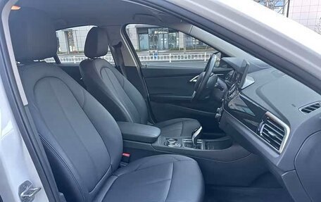 BMW 1 серия, 2022 год, 1 780 000 рублей, 14 фотография