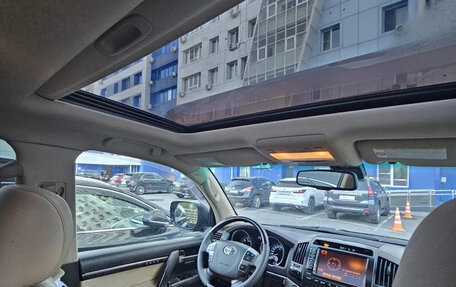 Toyota Land Cruiser 200, 2010 год, 3 500 000 рублей, 5 фотография