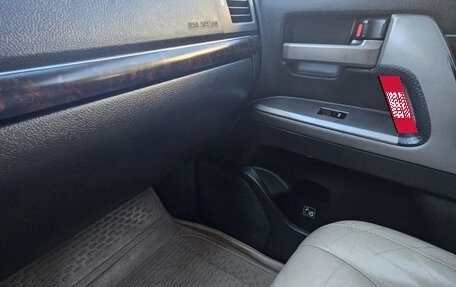 Toyota Land Cruiser 200, 2010 год, 3 500 000 рублей, 11 фотография