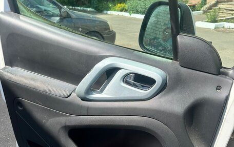 Citroen Berlingo II рестайлинг, 2013 год, 700 000 рублей, 15 фотография