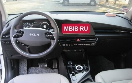 KIA Niro, 2023 год, 2 190 000 рублей, 14 фотография