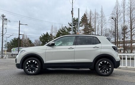 Volkswagen T-Cross I, 2023 год, 1 879 000 рублей, 8 фотография