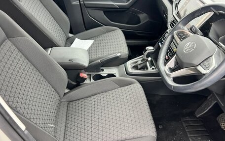 Volkswagen T-Cross I, 2023 год, 1 879 000 рублей, 16 фотография