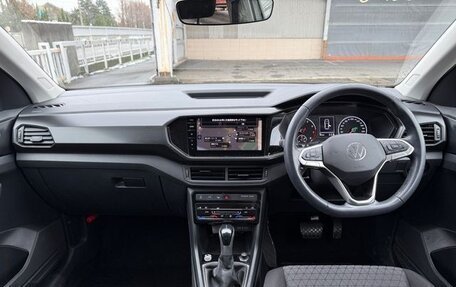 Volkswagen T-Cross I, 2023 год, 1 879 000 рублей, 18 фотография