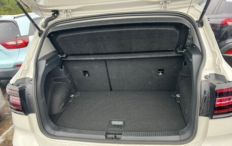 Volkswagen T-Cross I, 2023 год, 1 879 000 рублей, 27 фотография