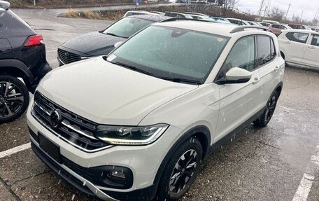 Volkswagen T-Cross I, 2023 год, 1 879 000 рублей, 35 фотография
