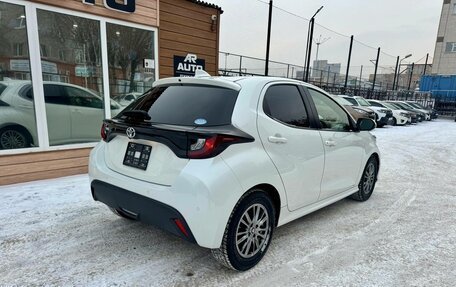 Toyota Yaris, 2020 год, 1 259 000 рублей, 9 фотография