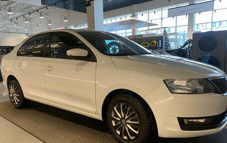 Skoda Rapid I, 2018 год, 1 349 000 рублей, 3 фотография