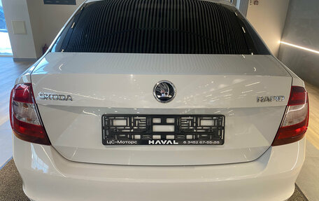 Skoda Rapid I, 2018 год, 1 349 000 рублей, 5 фотография