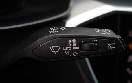 Audi A6, 2019 год, 3 195 000 рублей, 22 фотография