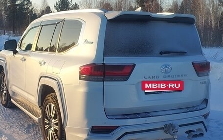 Toyota Land Cruiser, 2022 год, 13 500 000 рублей, 6 фотография