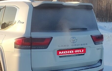 Toyota Land Cruiser, 2022 год, 13 500 000 рублей, 5 фотография