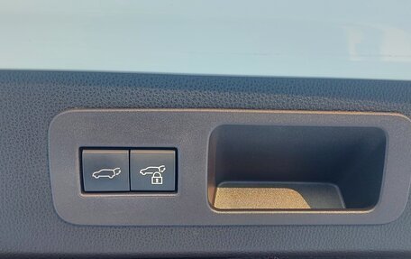 Toyota Land Cruiser, 2022 год, 13 500 000 рублей, 40 фотография