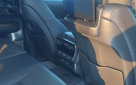 Toyota Land Cruiser, 2022 год, 13 500 000 рублей, 35 фотография