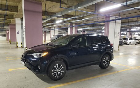 Toyota RAV4, 2017 год, 2 250 000 рублей, 3 фотография