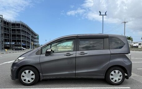 Honda Freed I, 2016 год, 852 000 рублей, 2 фотография