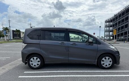 Honda Freed I, 2016 год, 852 000 рублей, 7 фотография