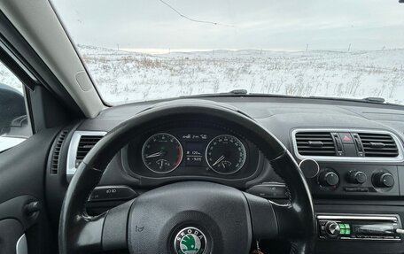 Skoda Fabia II, 2008 год, 390 000 рублей, 4 фотография