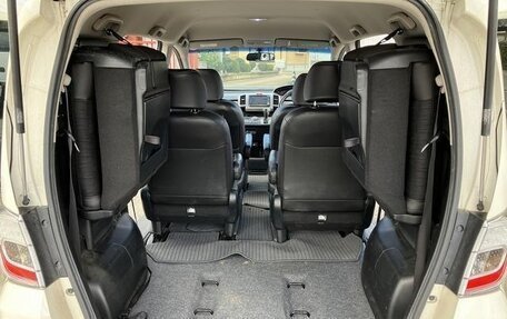 Honda Freed I, 2012 год, 752 000 рублей, 23 фотография